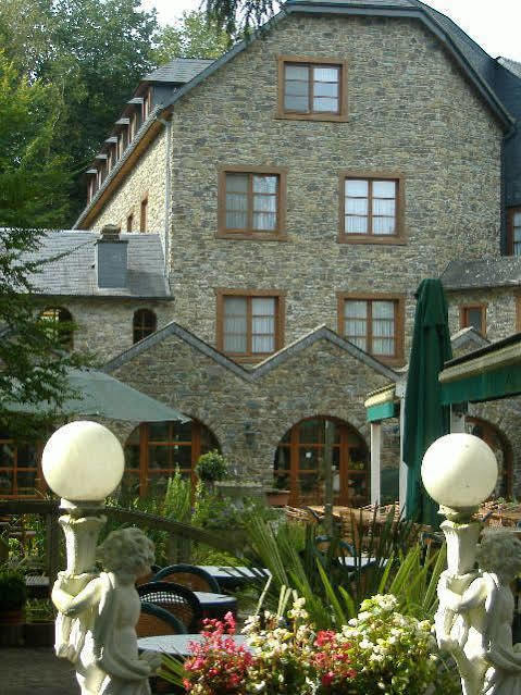 Hostellerie La Sapiniere Vresse-sur-Semois Exterior photo